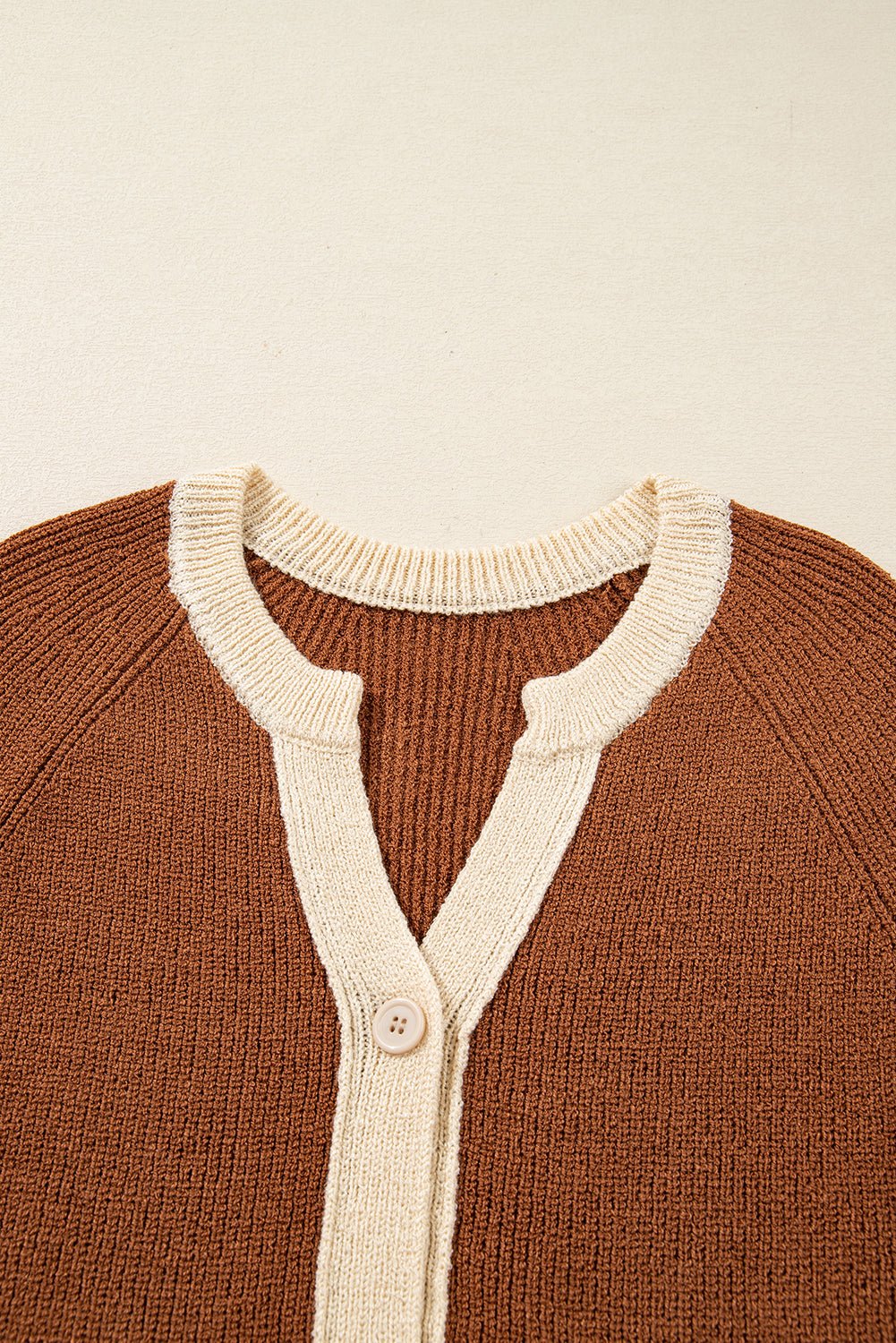 Crowned Energy CO. Chestnut / S / 100%Acrylic Dear-Lover Dropshipping Sweaters & Cardigans/Cardigans Chestnut Contrast Knit V Neckline Short Cardigan