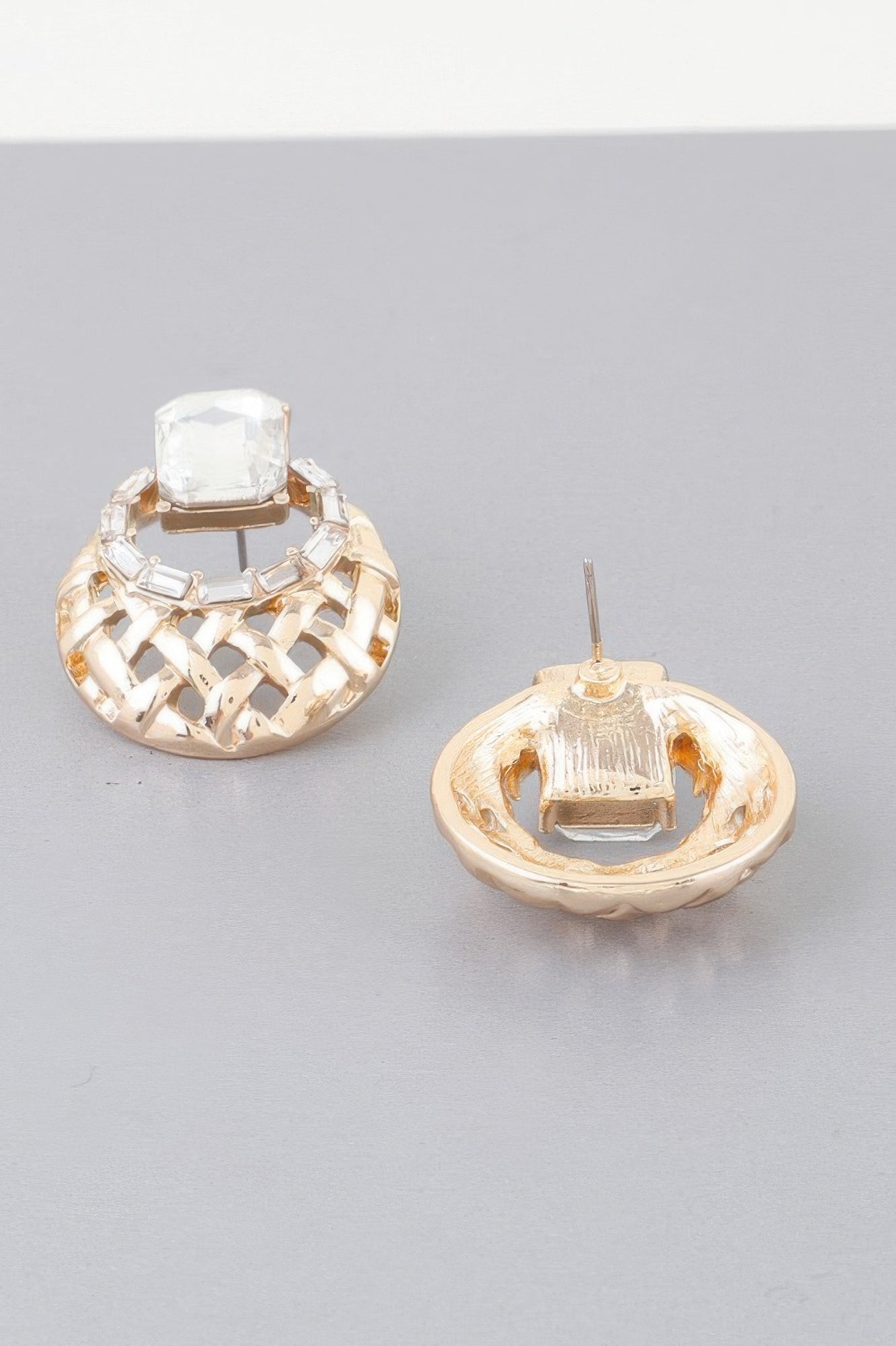 Crowned Energy CO. Gold HD ACCESSORIES Jewelry Chic Form Earrings