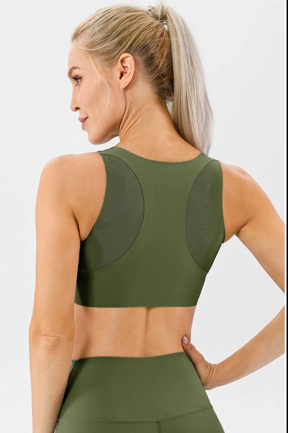 Round Neck Wide Strap Active Bra - Crowned Energy CO.